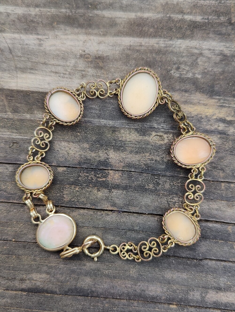 Antique 12K GF Cameo Bracelet - Picture 10 of 12